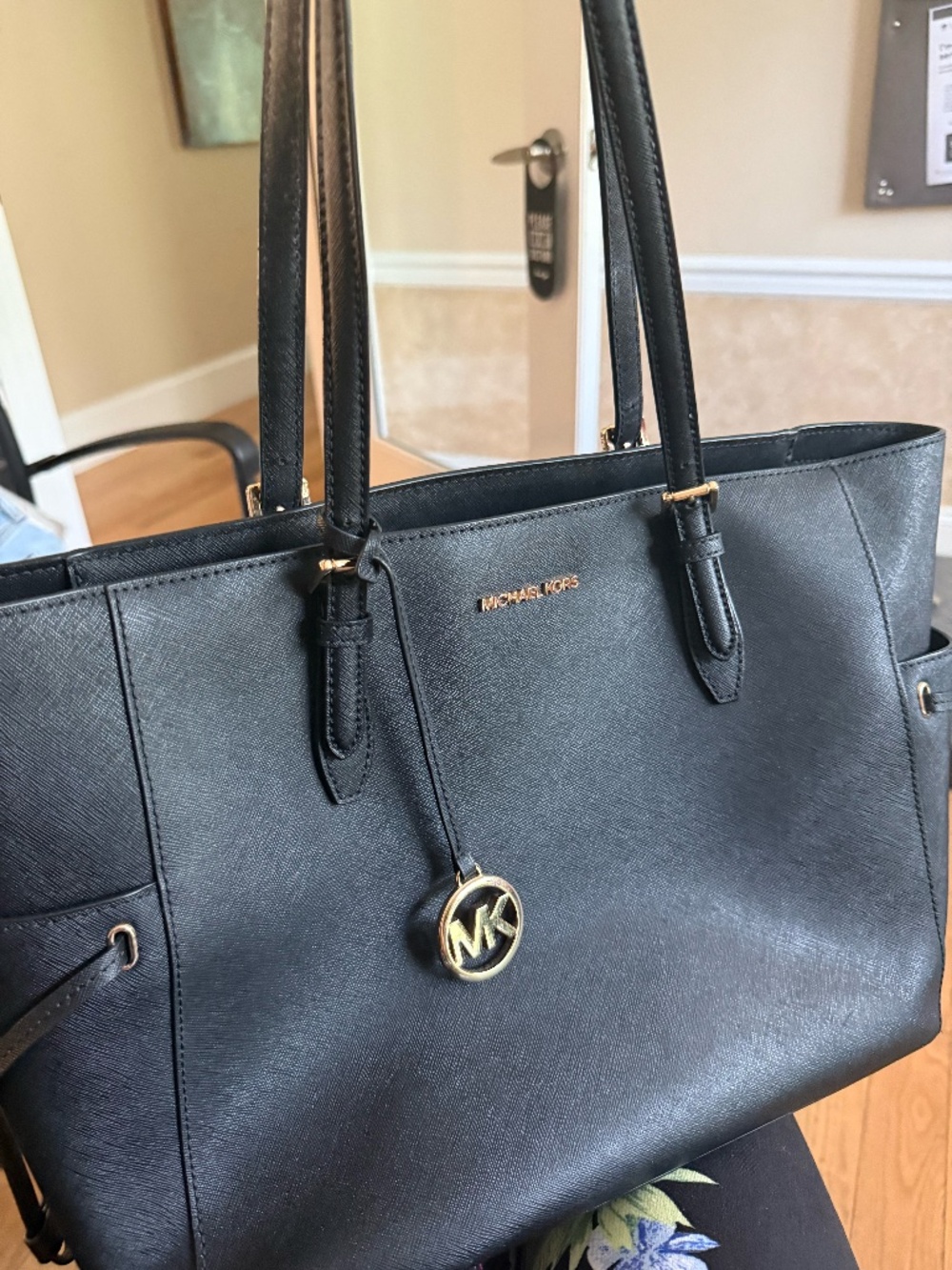 Michael Kors Black Saffiano Leather Large Tote Bag Gold MK Logo Charm